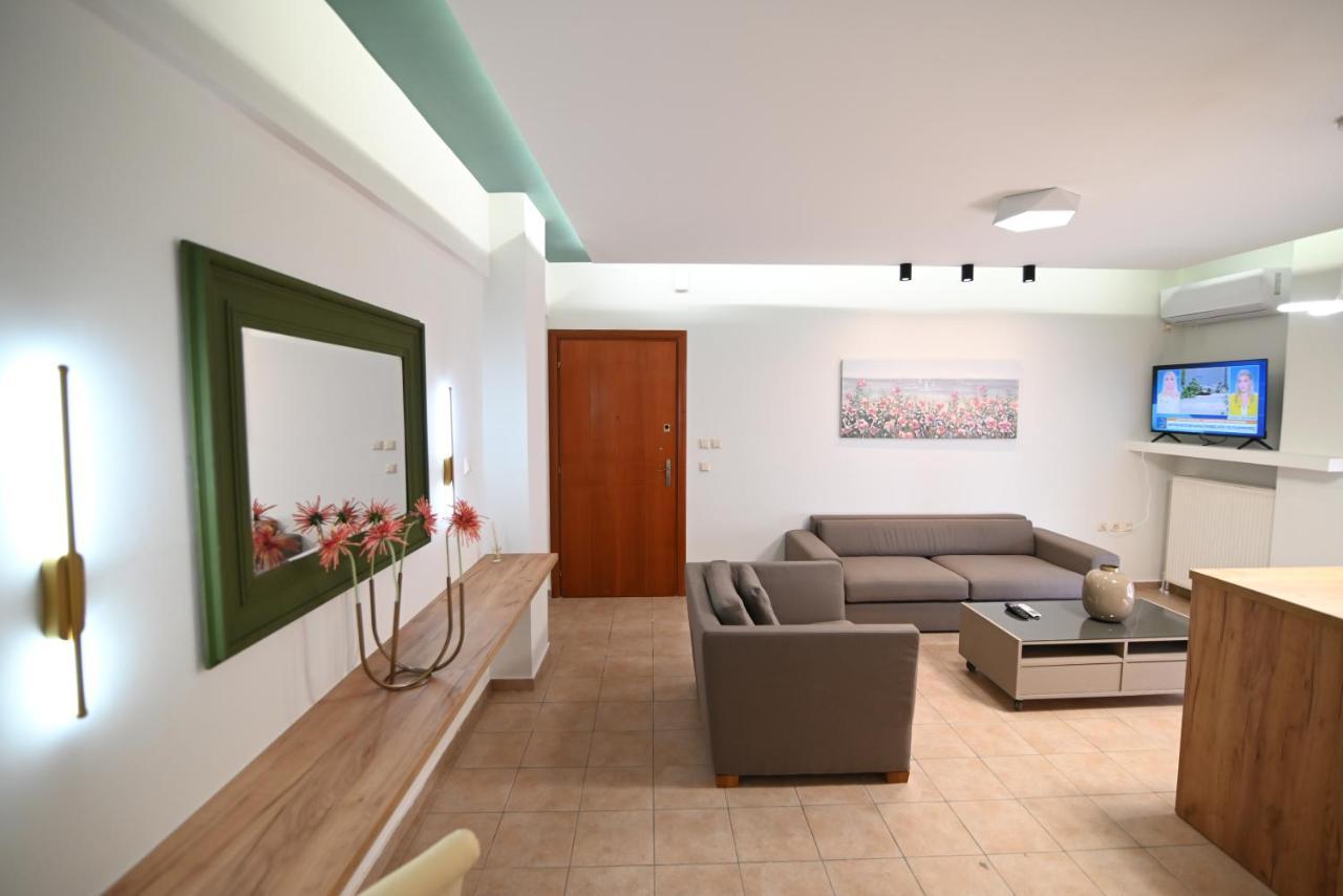 Appartement The Whole Packet A4 Center With Parking à Larissa Extérieur photo